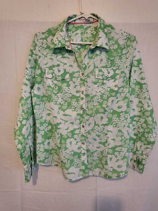 Izod Tops - Izod Green and White Floral Long Sleeve Button-Up Shirt